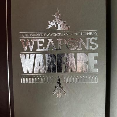 THE ILLUSTRATED ENCYCLOPEDIAS OF WEAPONS AND WARFARE