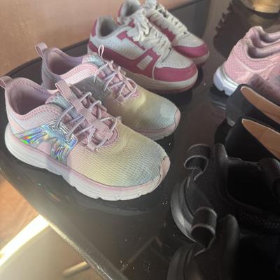 GIRL'S SIZE 10 SHOES