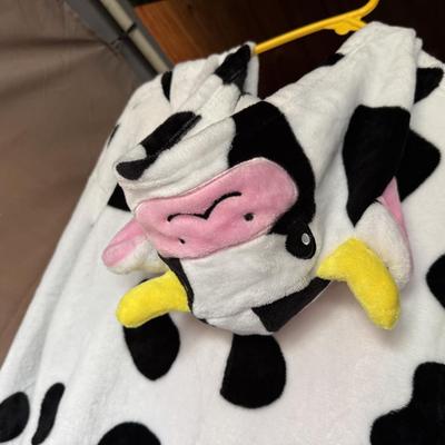 ADULT COW COSTUME/PAJAMAS