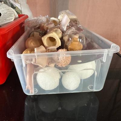 PORCELAIN DOLL HEADS AND OTHER CRAFT SUPPLIES