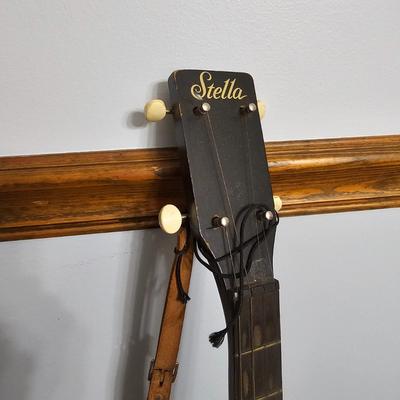 Stella 4-String Guitar (LR-JS)
