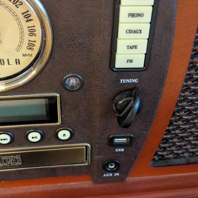 Victrola Model VTA=754B Radio Record Player with Remote
