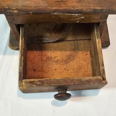 Griswold Cast Iron Ware & More (K-JS)