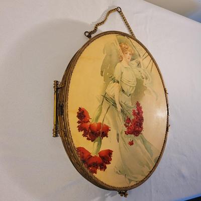 Victorian Style Trifold Vanity Mirror (LR-EL)