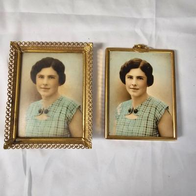 Collection of Various Family Portraits and Frames (K-JS)