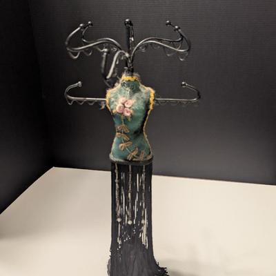 Flapper Style Beaded Jewelry Stand