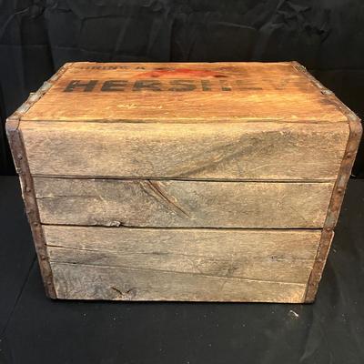 Hershey Wooden Crate (G-MG)