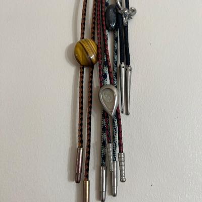 Big Lot Vintage men’s Accessories - Belts, Buckles, Boleros, Suspenders