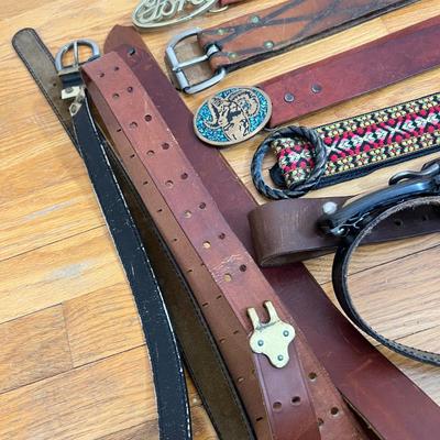 Big Lot Vintage men’s Accessories - Belts, Buckles, Boleros, Suspenders