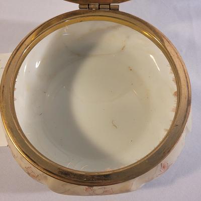 Antique Jewelry Box and Fashion Ads (LR-EL)