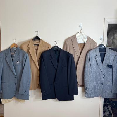 Men’s Suit Jackets Lot