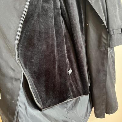 2 Men's Vintage Trench Coats 42 Long, 44 Reg.