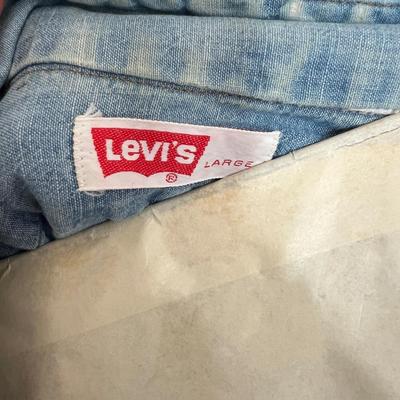 Lot of Men's Vintage Shirts Tops - Ocean Pacific, Levis, Izod