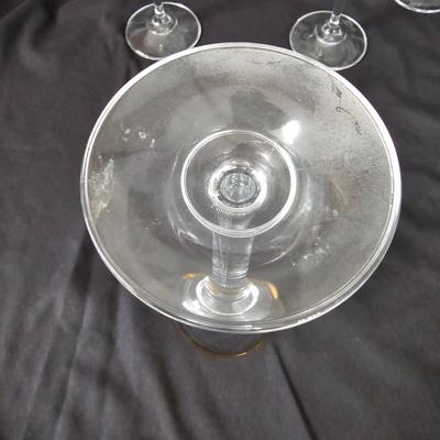 Seven Gold Rimmed Mikasa Wine Glasses (K-JS)