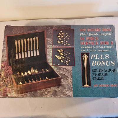 Roger Bros. 54 Piece Gold Plate Flatware (K-EL)