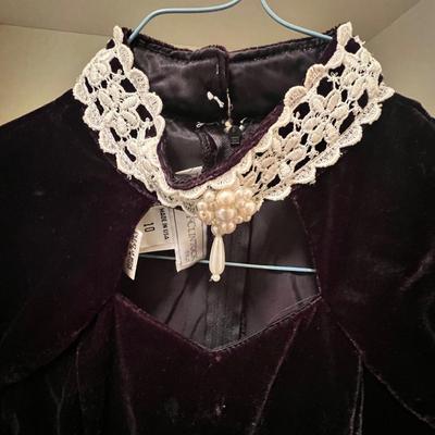 Kate Greenaway, Jessica McClintock & More Vintage Girls Clothes (UGB1-RG)