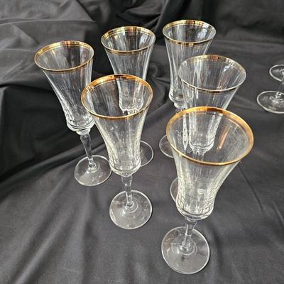 Mikasa Gold Rimmed Water Glasses & Champagne Flutes (K-JS)
