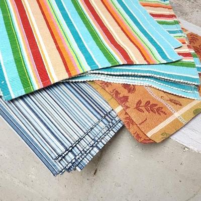 Sale Photo Thumbnail #23: Big pile of misc placemats