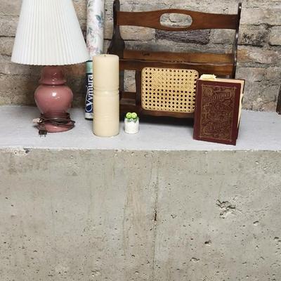Sale Photo Thumbnail #41: Magazine rack