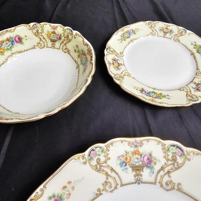 Eight Piece Place Setting Bavarian China 'The Stirling' (K-JS)