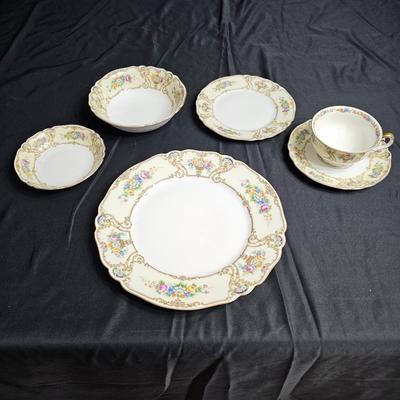 Eight Piece Place Setting Bavarian China 'The Stirling' (K-JS)