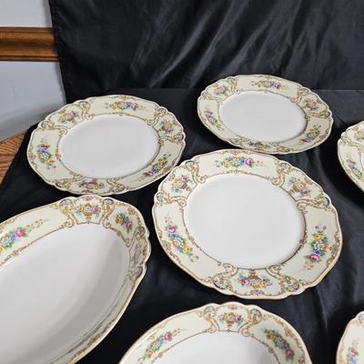 Eight Piece Place Setting Bavarian China 'The Stirling' (K-JS)