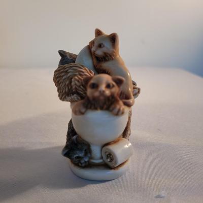 Six Cat Themed Figurines incl Harmony Kingdom and Pot Bellys (K-EL)
