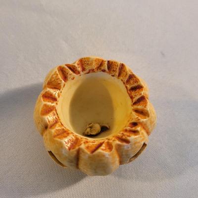 Six Cat Themed Figurines incl Harmony Kingdom and Pot Bellys (K-EL)