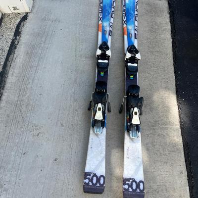 Salamon Skis, Skateboard & Boxing Gear (G-MG)