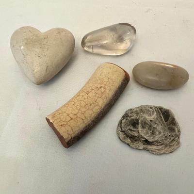 Salt Lamp, Stones, Pottery Bowls & More Earth Themed Decor (DR-RG)