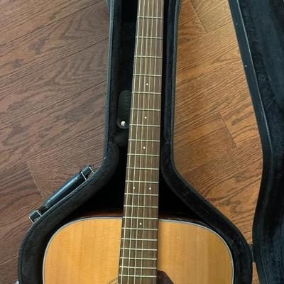 Yamaha FG 700S Acoustic Guitar & Case (LR-MG)