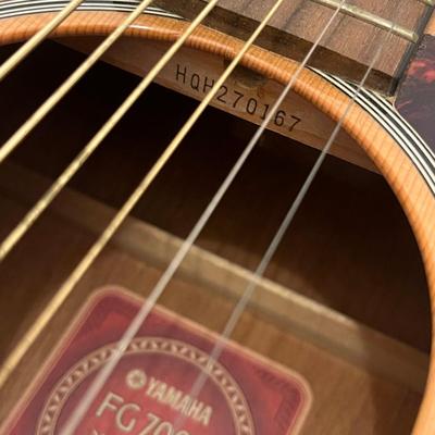 Yamaha FG 700S Acoustic Guitar & Case (LR-MG)