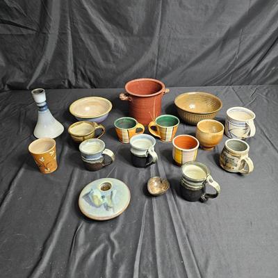 Handmade Pottery Bowls & Cups (K-JS)