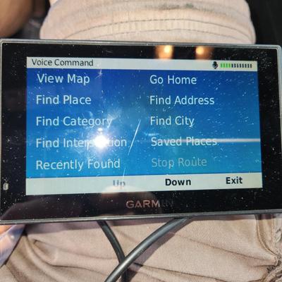 Garmin DriveSmart 50 Auto GPS with a Dash Mount Tested Working
