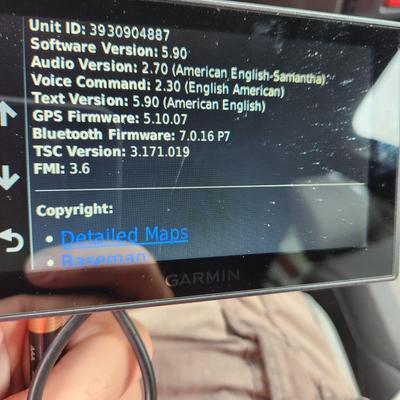 Garmin DriveSmart 50 Auto GPS with a Dash Mount Tested Working