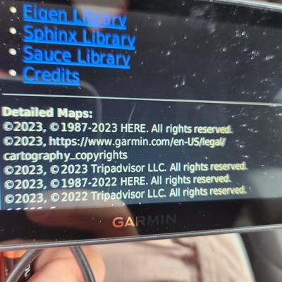 Garmin DriveSmart 50 Auto GPS with a Dash Mount Tested Working