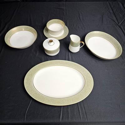 Mikasa 'Rosemont ' Bone China from Japan (K-JS)