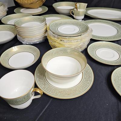 Mikasa 'Rosemont ' Bone China from Japan (K-JS)