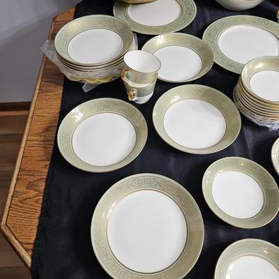 Mikasa 'Rosemont ' Bone China from Japan (K-JS)