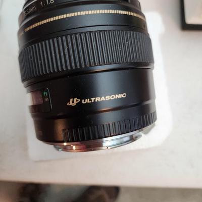 Canon Untrasonic Telephoto Lens EF 85MM 1:1.8 + Hood