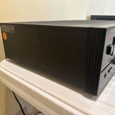 Rotel RX-950AX Receiver – Tested, Includes Remote & Owner’s Manual