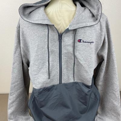 New Men’s Champion 1/2 Zip Hoodie Large