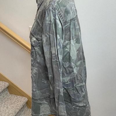 Anthropologie Montana Camo soft button down Shirt 10