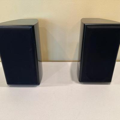 Elegant Galt Audio G-1.25 Bookshelf Speakers – Gloss Black, Excellent Condition