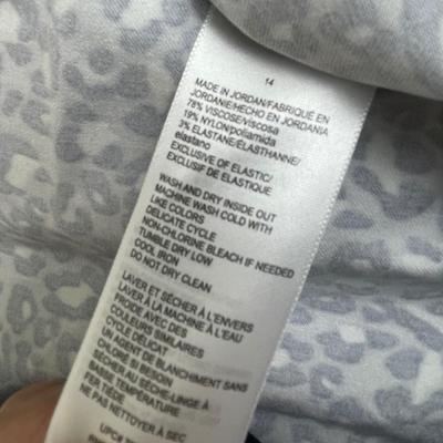 Rafaella Brand Print Capri Pants 14