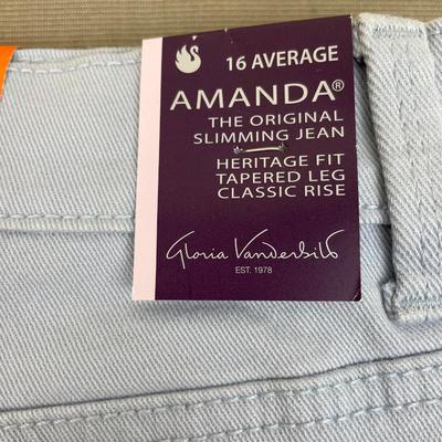 Gloria Vanderbilt Light Blue Amanda Jean 16