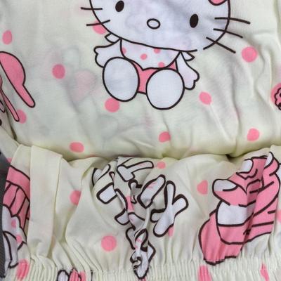 New Adult Hello Kitty 2 piece Pajama Set