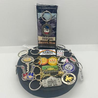 LOT 141J: HUGE Collection of Keychains from Various Locations: Hawaii, Oklahoma, Graceland and More! Most New With Tags!