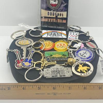 LOT 141J: HUGE Collection of Keychains from Various Locations: Hawaii, Oklahoma, Graceland and More! Most New With Tags!