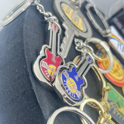 LOT 141J: HUGE Collection of Keychains from Various Locations: Hawaii, Oklahoma, Graceland and More! Most New With Tags!